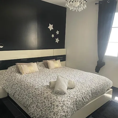 Maison Familiale Aux Portes De La Rochelle 佩里尼